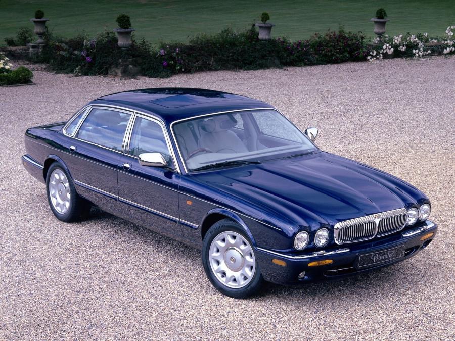  Daimler Super V8 1998 года  (фото 12 из 15)